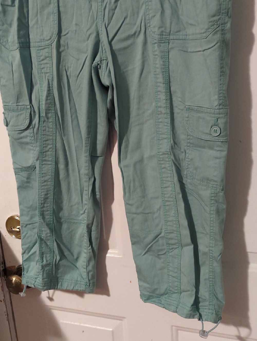 Style & Co. Mint Green Cargo Pants Capris For Women Size 14 Stretch Waist - Picture 3 of 10